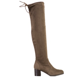 M.Daszyński Peste cizmele genunchiului verde M.Daszyński Peste cizmele genunchiului verde