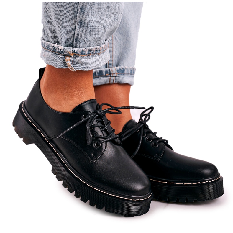 Încălțăminte clasică Oxfords pentru femei de pe platforma neagră S.Barski HX62 negru