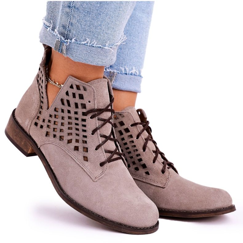 Nicole Cizme de damă din piele de căprioară cu capuchino Susannah maro