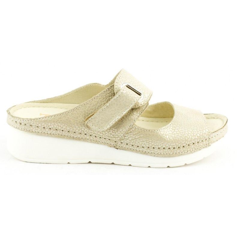 Dolce Pietro Clapete cu velcro 2211 bej Dolce Pietro Clapete cu velcro 2211 bej