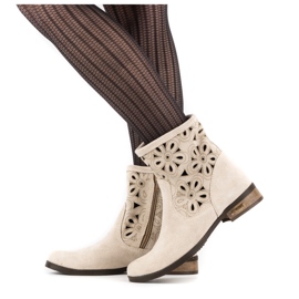 Cizme confortabile ajurate Alice bej deschis Cizme confortabile ajurate Alice bej deschis