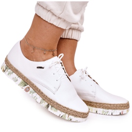 Încălțăminte din piele pentru femei Maciejka White 0293611 alb