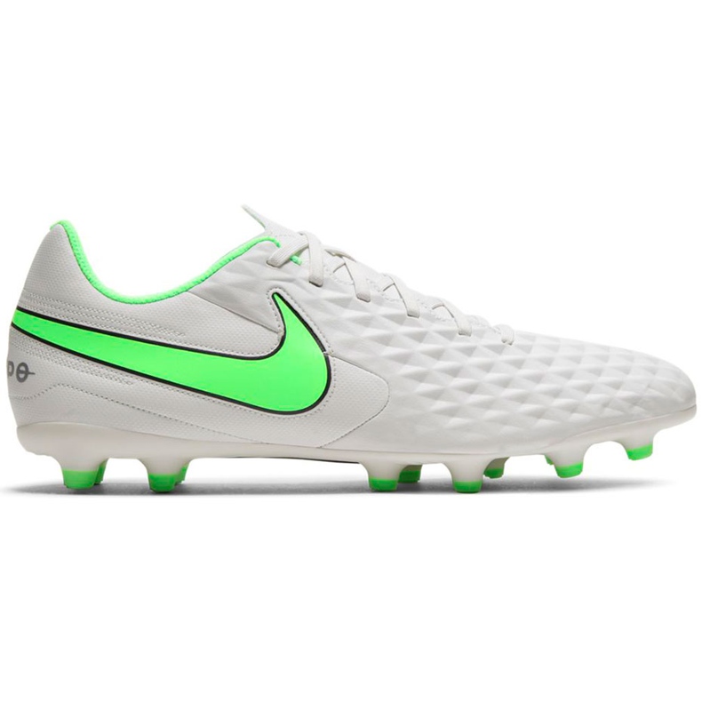 Pantofi de fotbal Nike Tiempo Legend 8 Club Mg albi AT6107 030