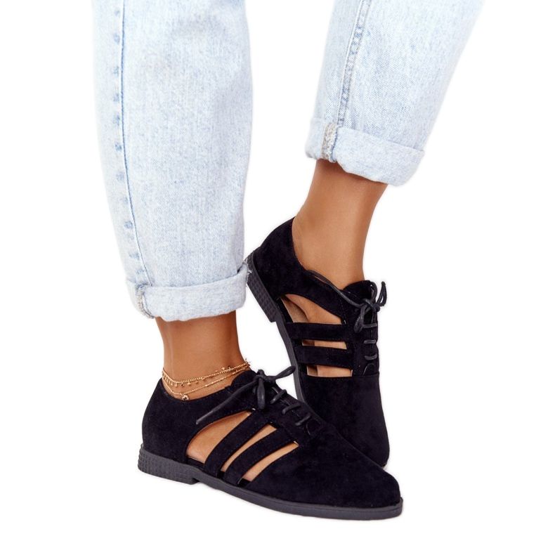 Pantofi de damă cu decupaje negru Lu Boo