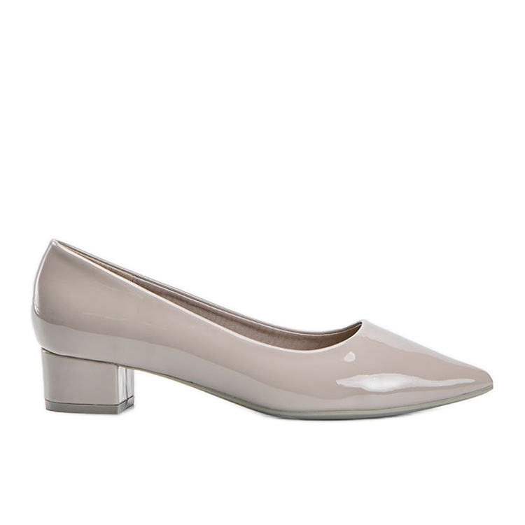 Pompe gri lăcuite pe un bloc Anabel