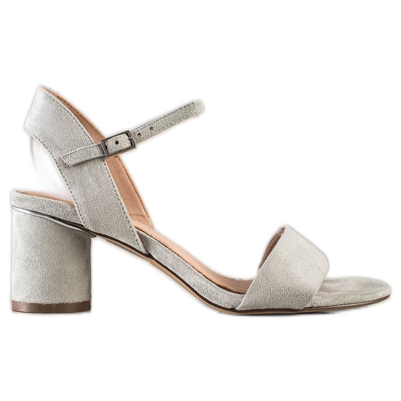 Evento Sandale elegante pe un bar gri Evento Sandale elegante pe un bar gri