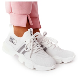 Șosete sport femei GOE HH2N4016 Alb negru