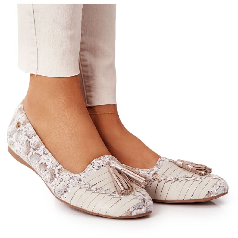 Balerini din piele cu franjuri Maciejka 04016-25 Bej-auriu de aur