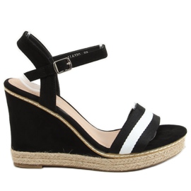 Sandale negre pe o pană neagră LL6320 Negru