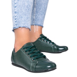 Pantofi verzi cu vârful lăcuit de la Parady verde