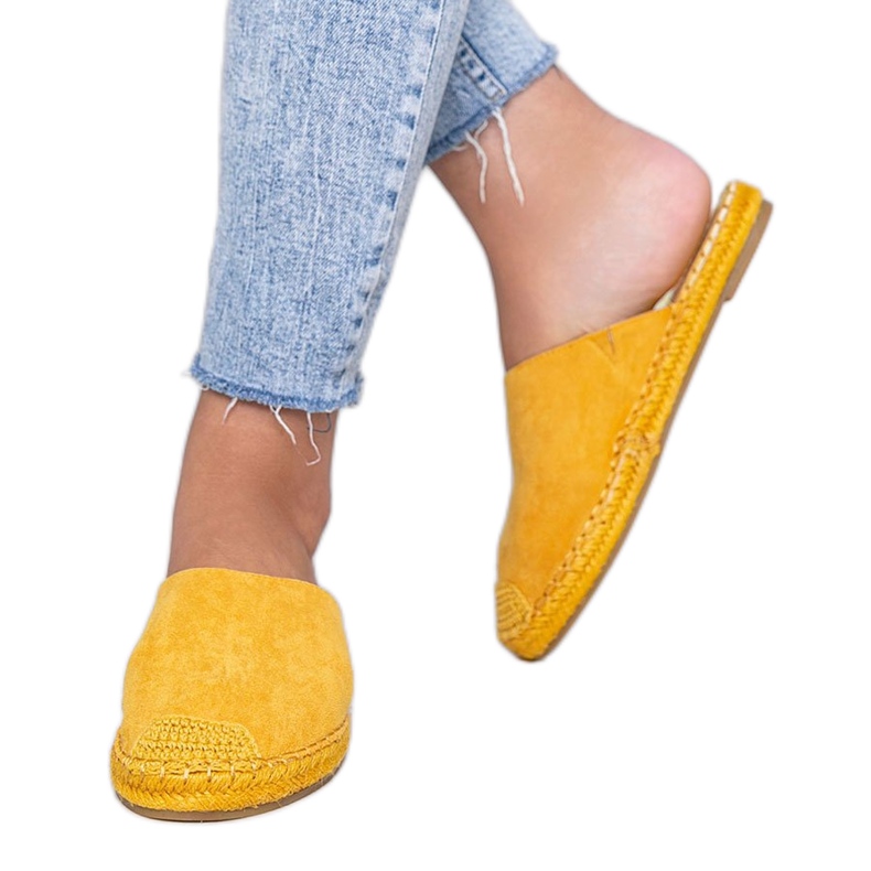 Clapete de muștar construite de Venus galben