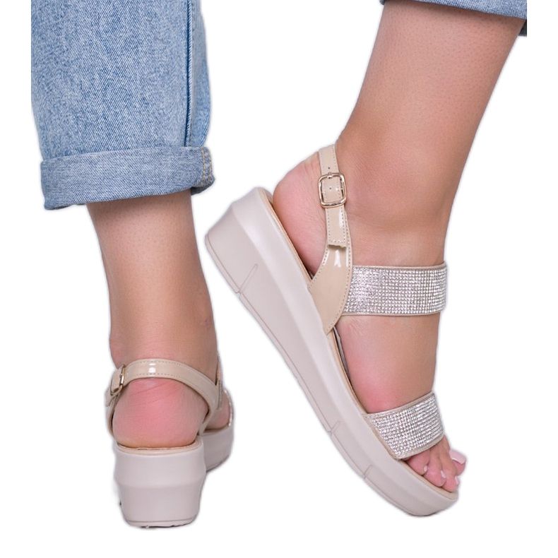 Sandale bej cu pană Sweet Rasp