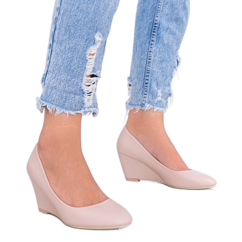 Pompe cu pană Caffe roz Pompe cu pană Caffe roz