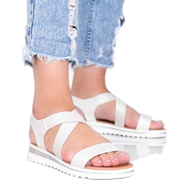 Sandale bej cu talpa groasă Irony