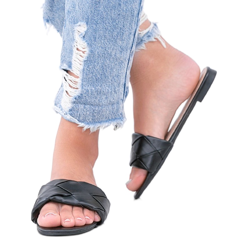 Papuci negri cu partea superioară Iren împletită negru Papuci negri cu partea superioară Iren împletită negru