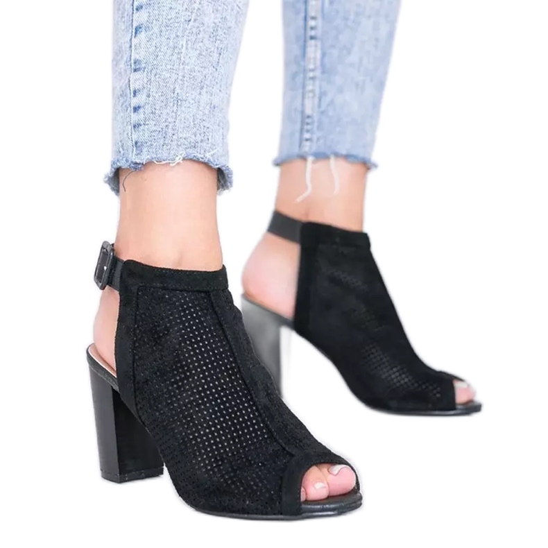 Sandale deschise negre pe stâlpul Veronika negru Sandale deschise negre pe stâlpul Veronika negru