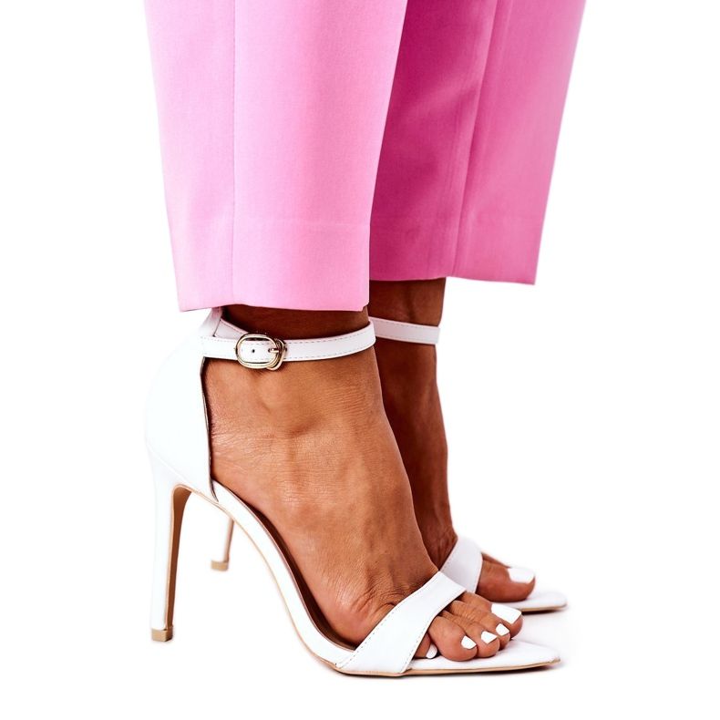 Sandale elegante pe toc înalt Lu Boo White alb Sandale elegante pe toc înalt Lu Boo White alb