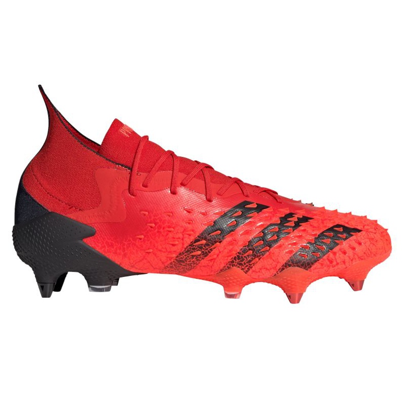 Ghete de fotbal Adidas Predator Freak.1 Sg M FY6269 roșu, negru portocale si rosii