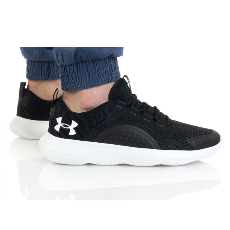 Pantofi Under Armour Victory M 3023639-001 negru