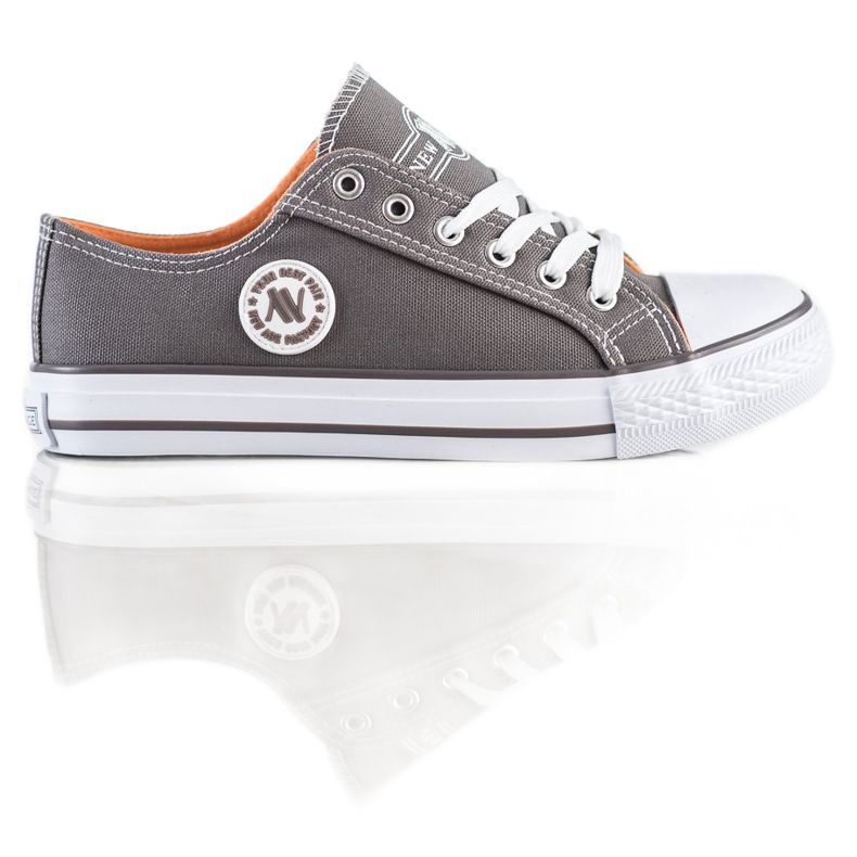 Adidași New Age gri