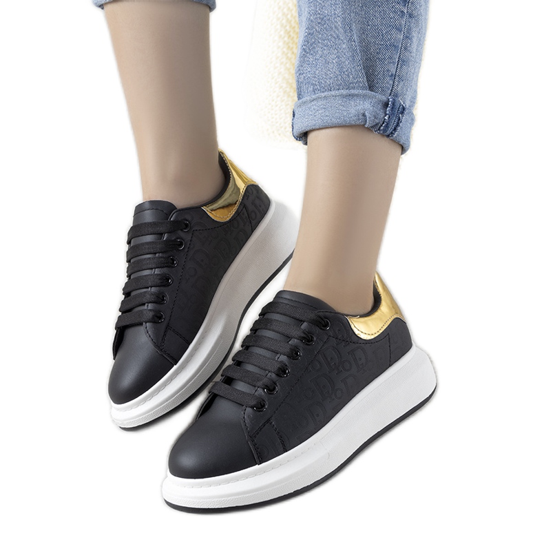 Adidași negri cu modele Valeria la modă negru