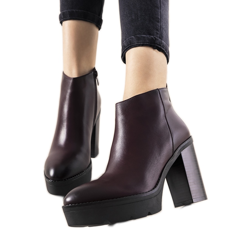 Cizme maro clasice pe post pentru femeile My Need roșu Cizme maro clasice pe post pentru femeile My Need roșu