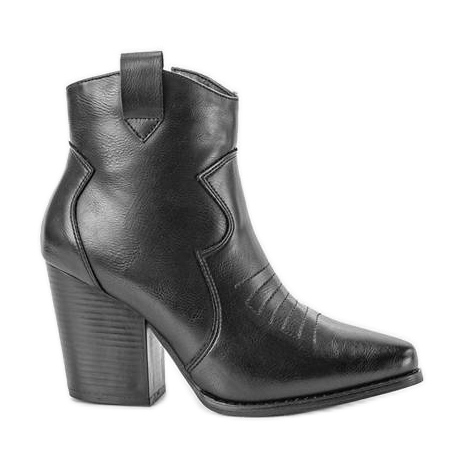 Cizme negre pe postul Forte negru