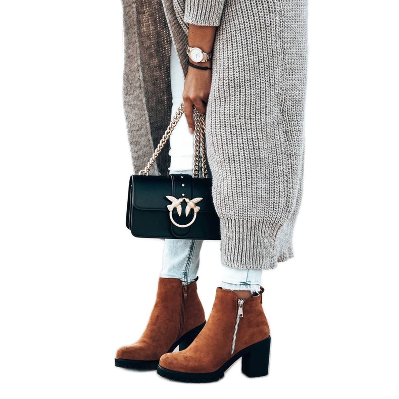 Cizme de cămilă pe postul Tiny maro Cizme de cămilă pe postul Tiny maro