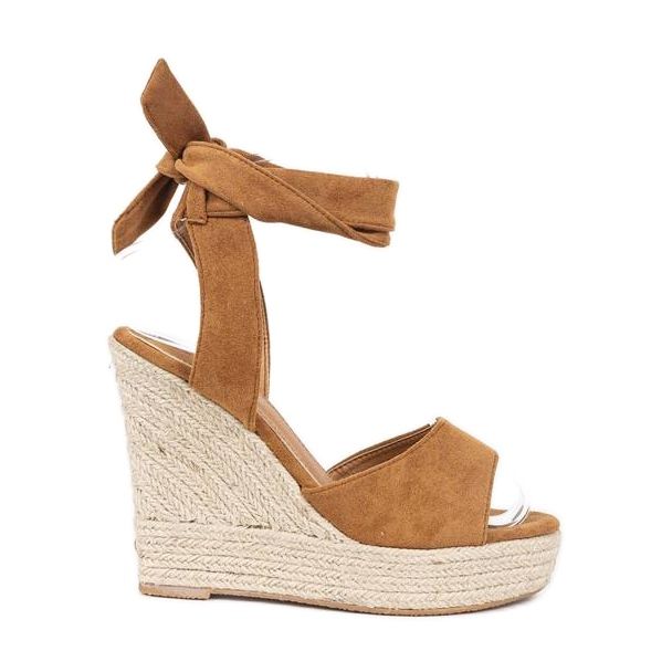 Sandale cu pană maro de la Holiday Time