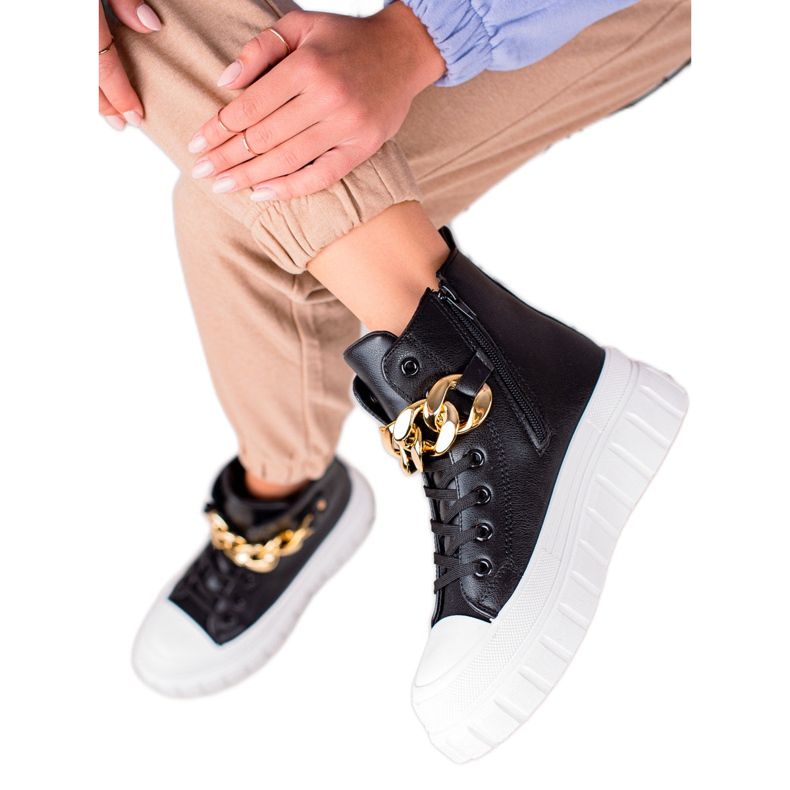 Seastar Adidași cu lanț negru