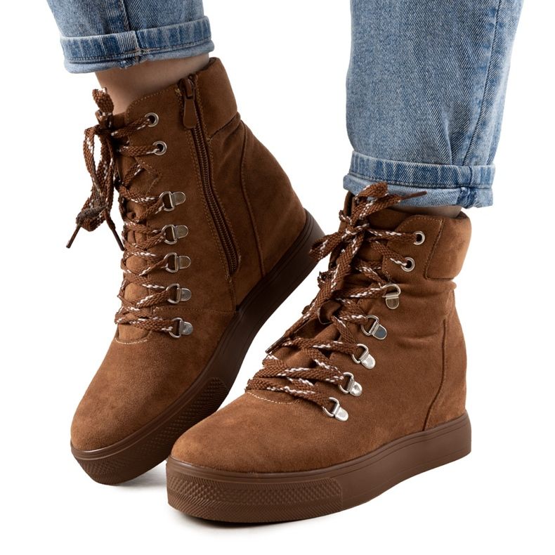 Adidași de cămilă de iarnă Carmona maro Adidași de cămilă de iarnă Carmona maro