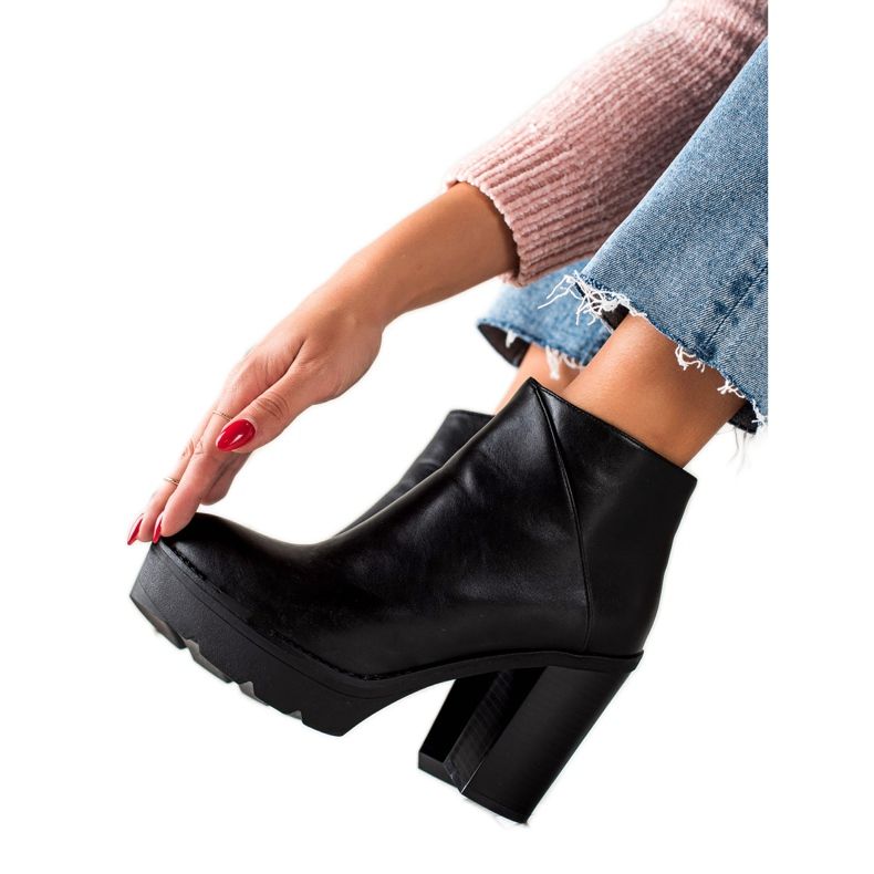 Janessa Cizme cu piele ecologică pe platformă negru