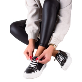 Vinceza Adidași din piele ajurată negru