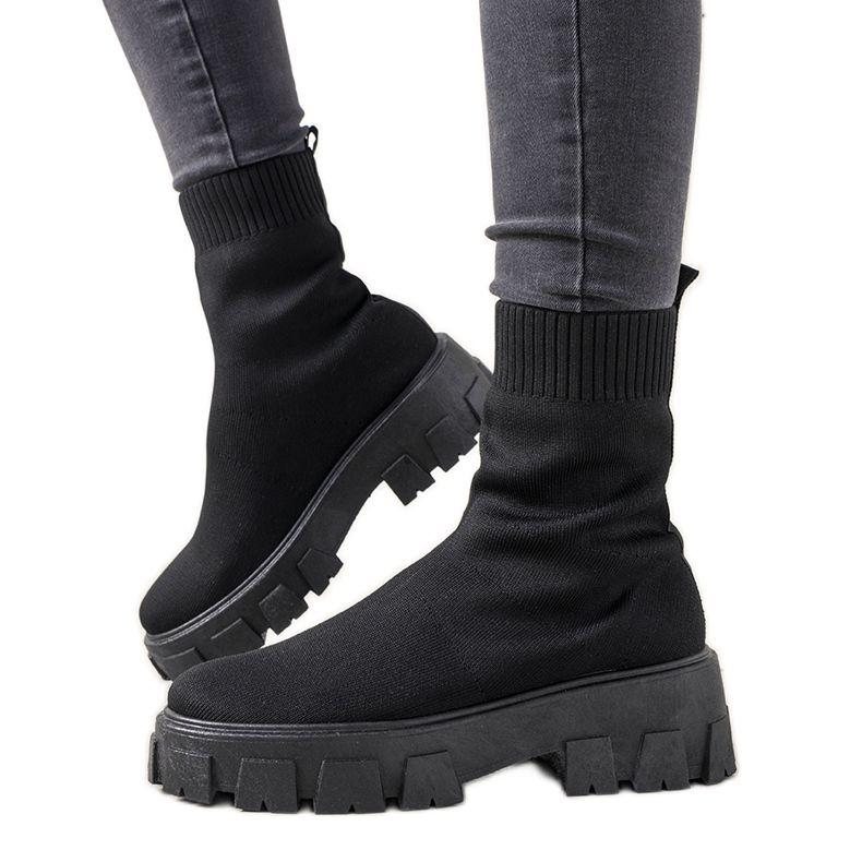 Cizme negre pe talpă groasă Randy negru Cizme negre pe talpă groasă Randy negru