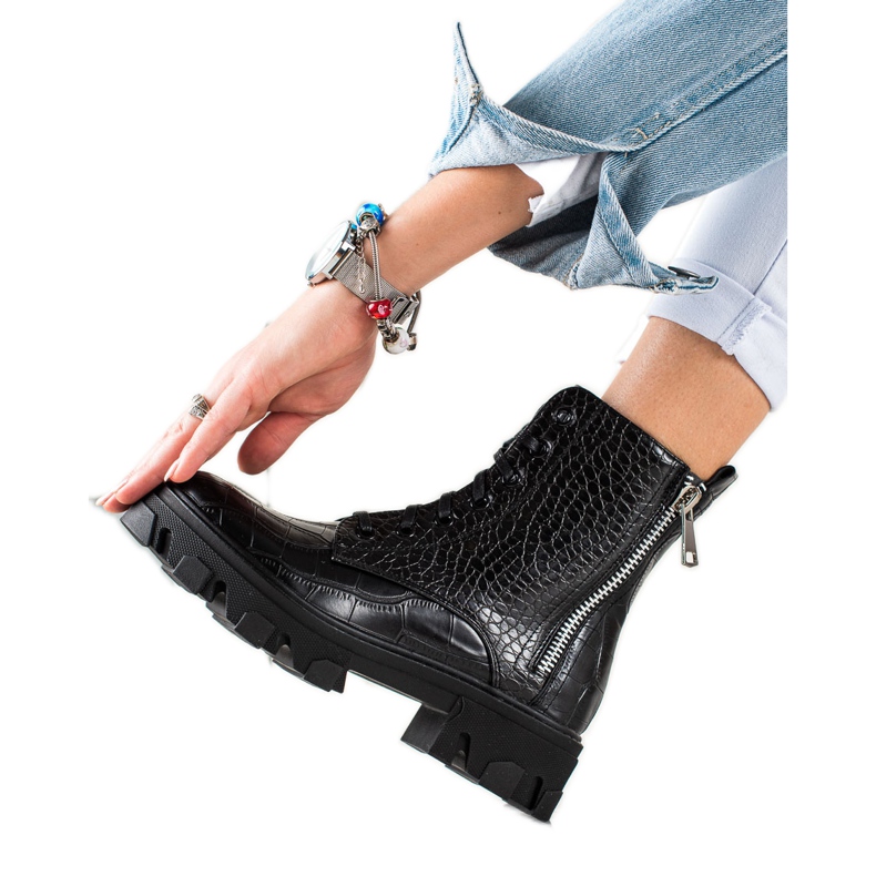 TRENDI Muncitori cu fermoar decorativ negru