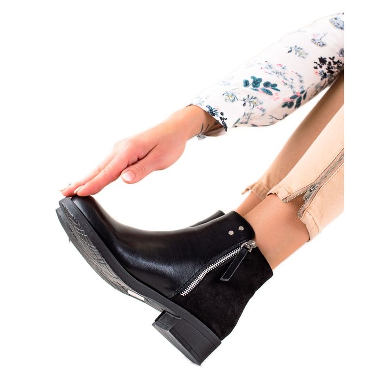 TRENDI Ghete clasice negru TRENDI Ghete clasice negru