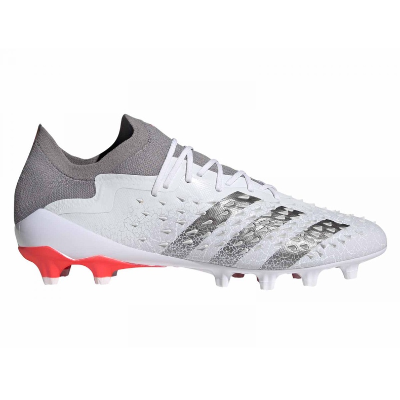 Ghete de fotbal Adidas Predator Freak.1 Low Ag M GZ2806 gri, alb alb