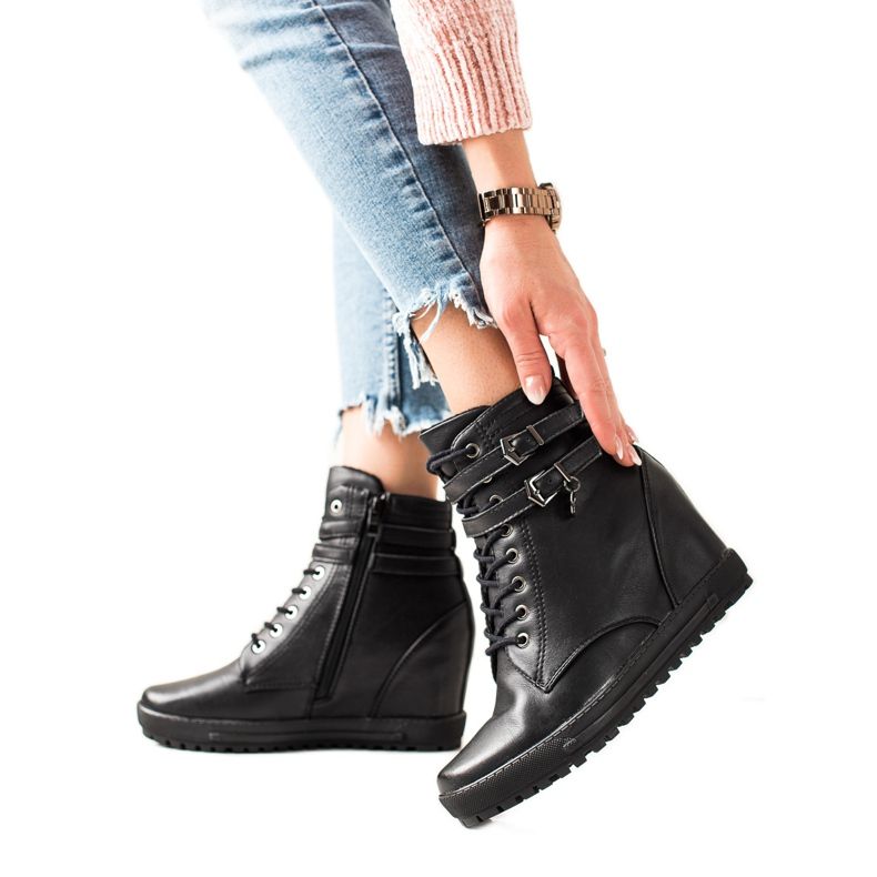 Goodin Botine cu cordon negru