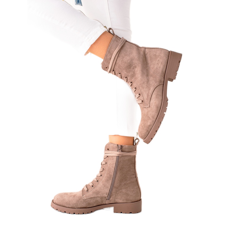 Bestelle Trappers din piele de căprioară bej