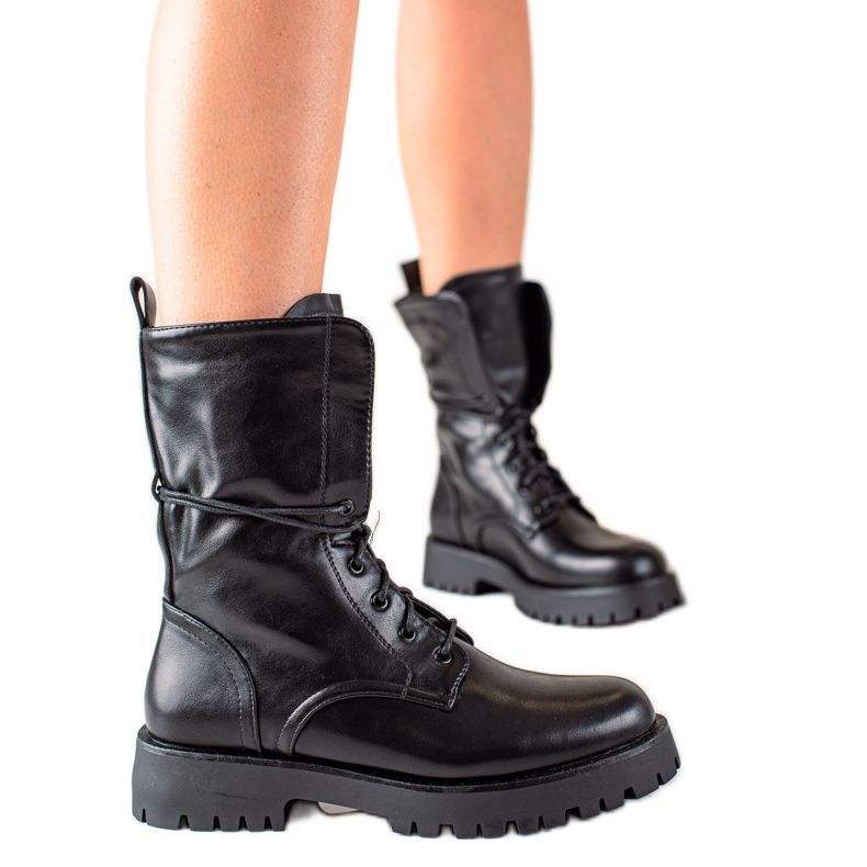 TRENDI Cizme înalte clasice negru