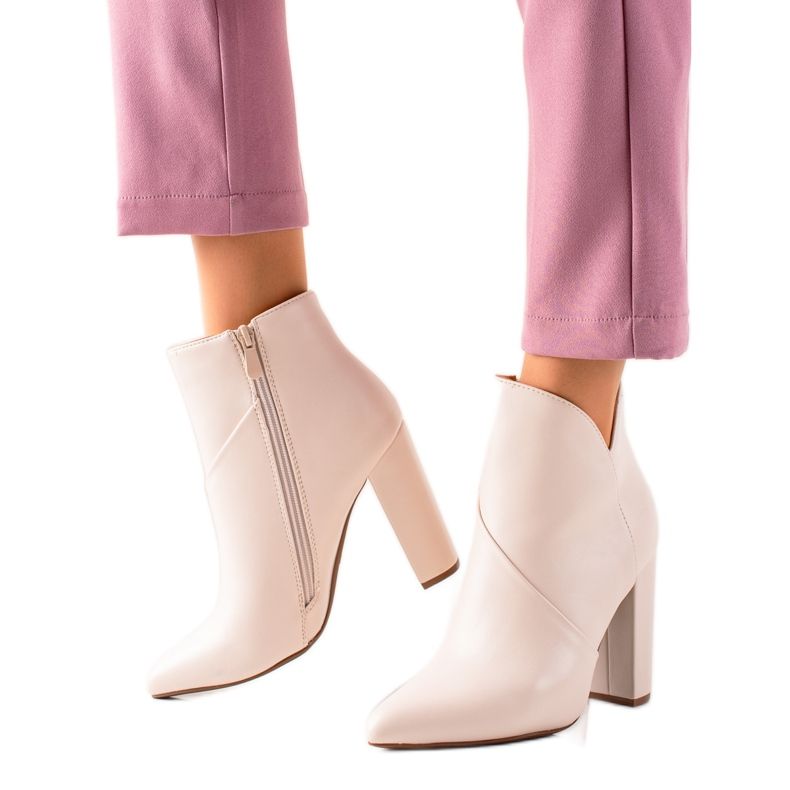 Seastar Cizme cu toc bej Seastar Cizme cu toc bej