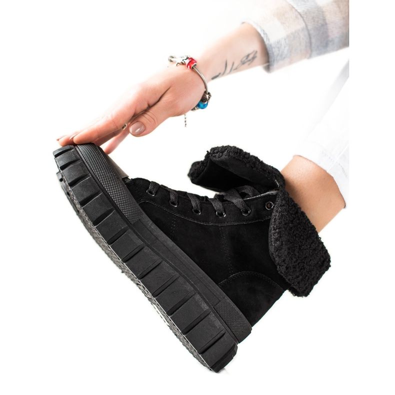 TRENDI Cizme, Adidași Cu Piele De Oaie negru