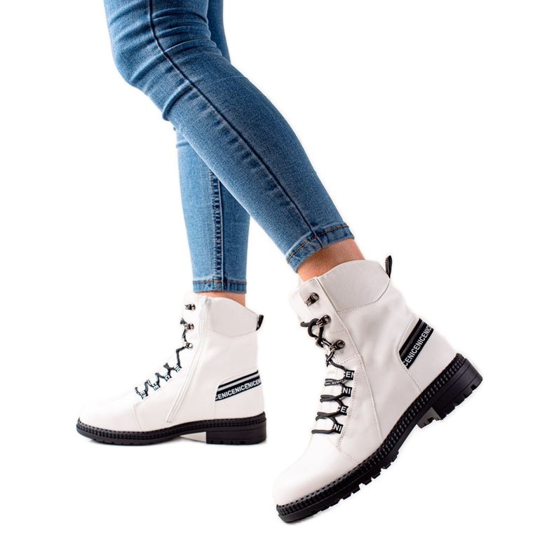 Groto Gogo Muncitori Albi Calzi