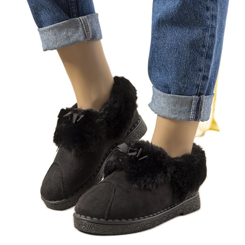 Papuci negri cu izolație din blană Valle negru Papuci negri cu izolație din blană Valle negru