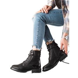 Evento Cizme negre casual cu șireturi negru Evento Cizme negre casual cu șireturi negru