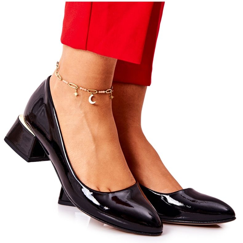 Lewski Shoes Pompi din piele lacuita Lewski 3118 Negru