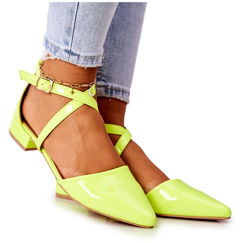 WS1 Pompe patentate pe tocuri mici, galben neon Giovanna verde