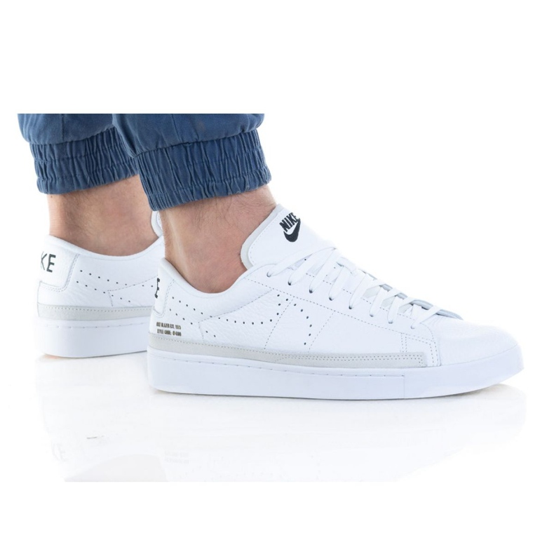Nike Blazer Low XM DA2045-100 alb