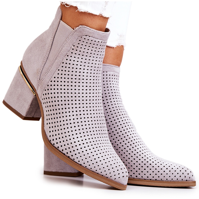 PS1 Cizme de cowboy ajurate din piele intoarsa Helloni gri PS1 Cizme de cowboy ajurate din piele intoarsa Helloni gri