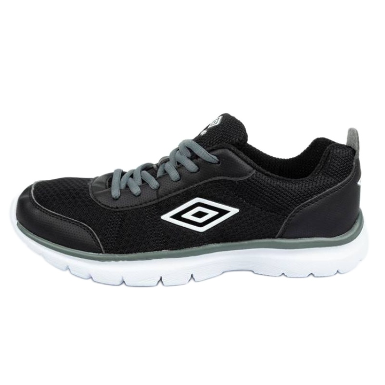 Pantofi Umbro W UMFM0068-BW negru
